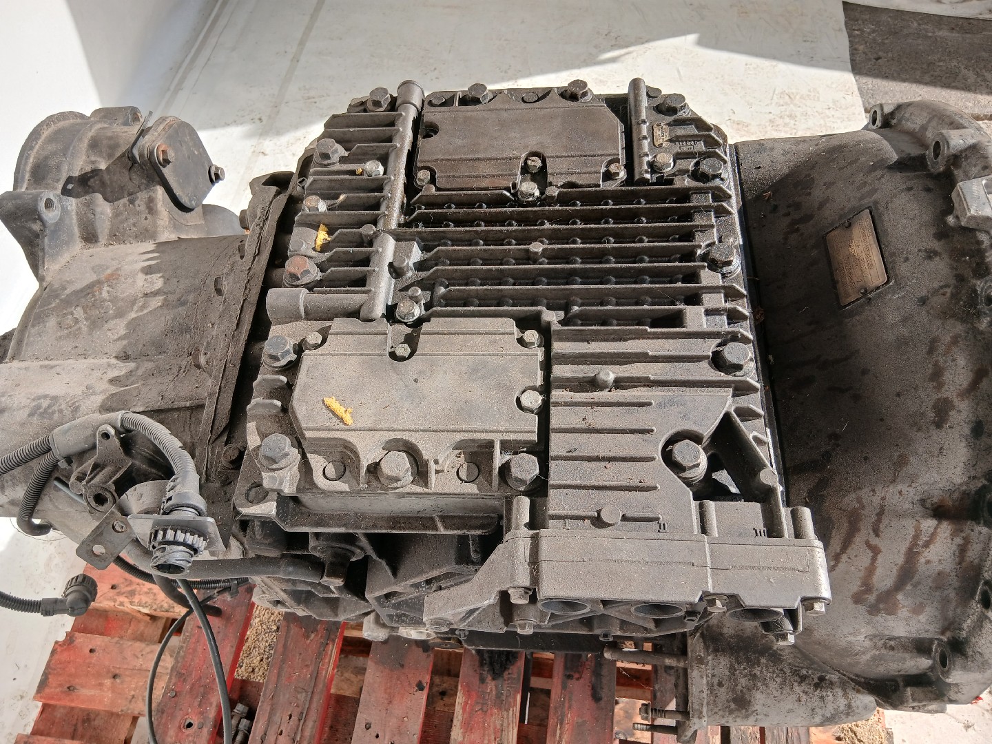 Caixa Velocidades RENAULT TRUCKS Premium 2 | 05 -  Imagem-2
