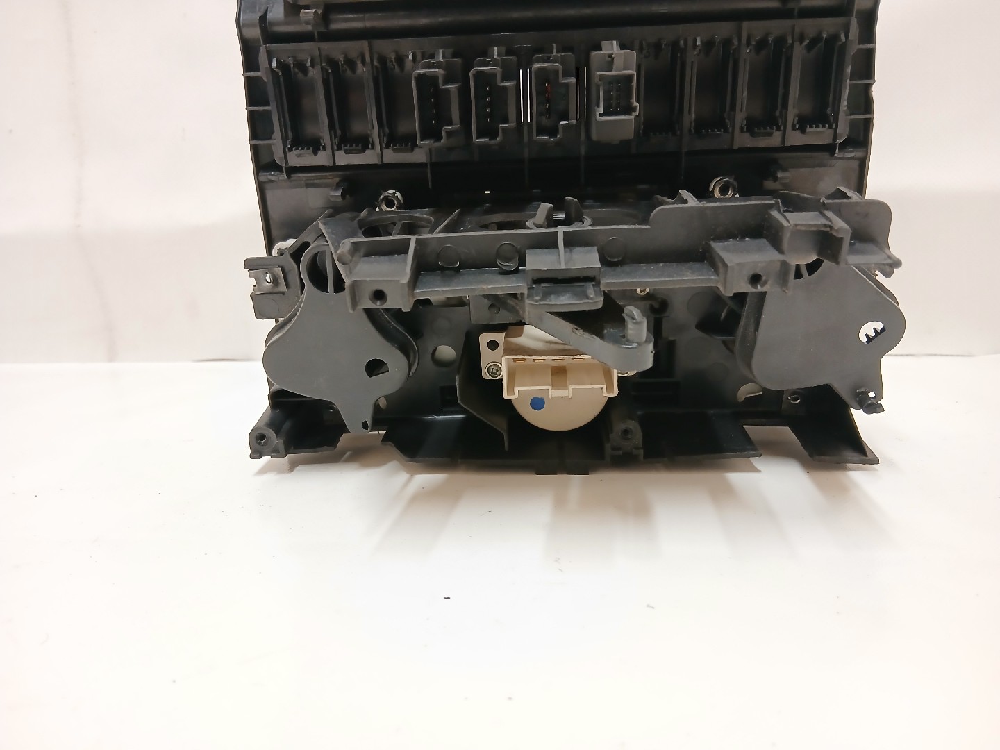 CLIMATRONICO IVECO DAILY IV Camião de plataforma/chassis | 06 - 12 Imagem-1