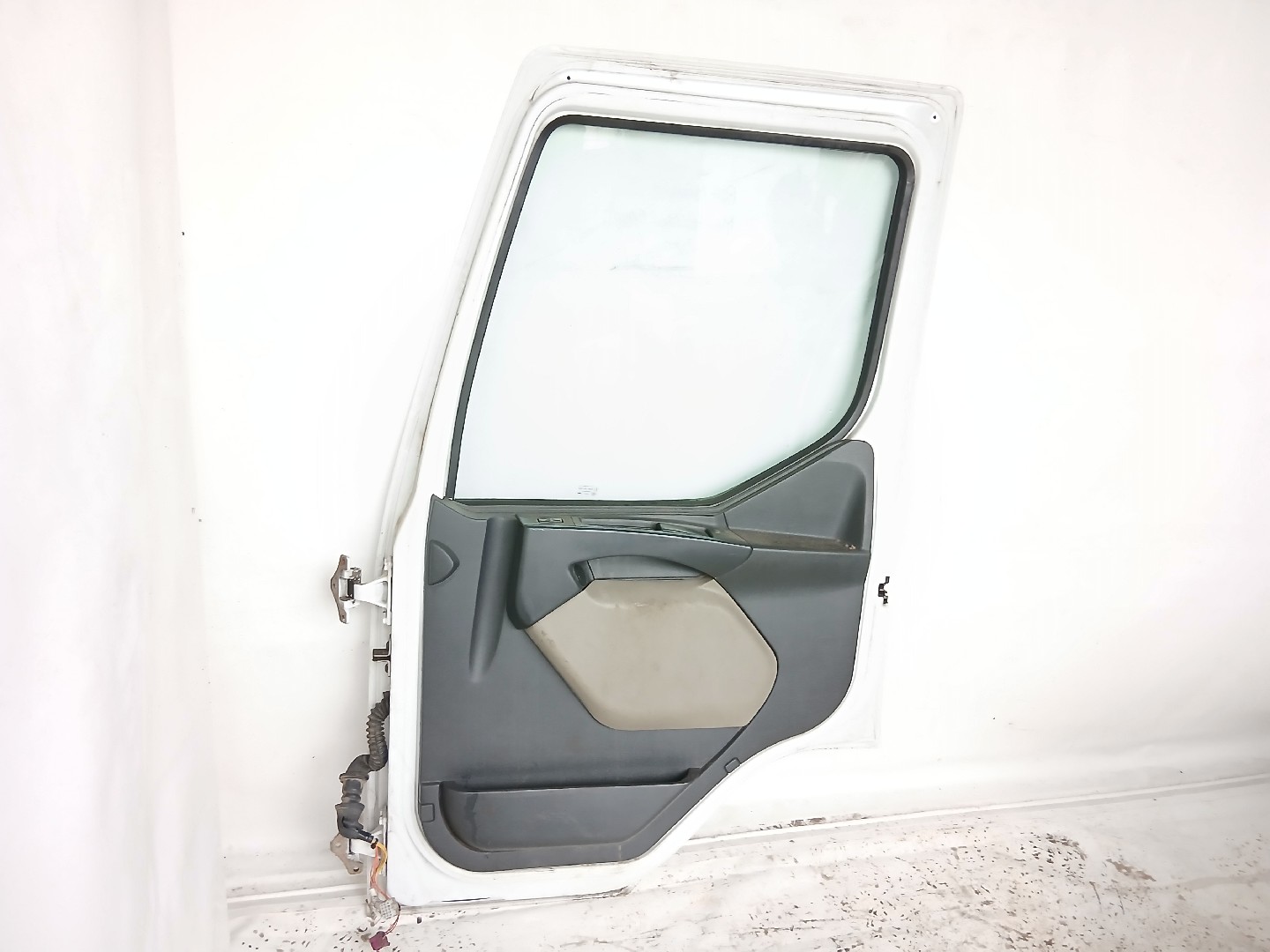 Porta Frente Dto RENAULT TRUCKS Midlum | 00 -  Imagem-3