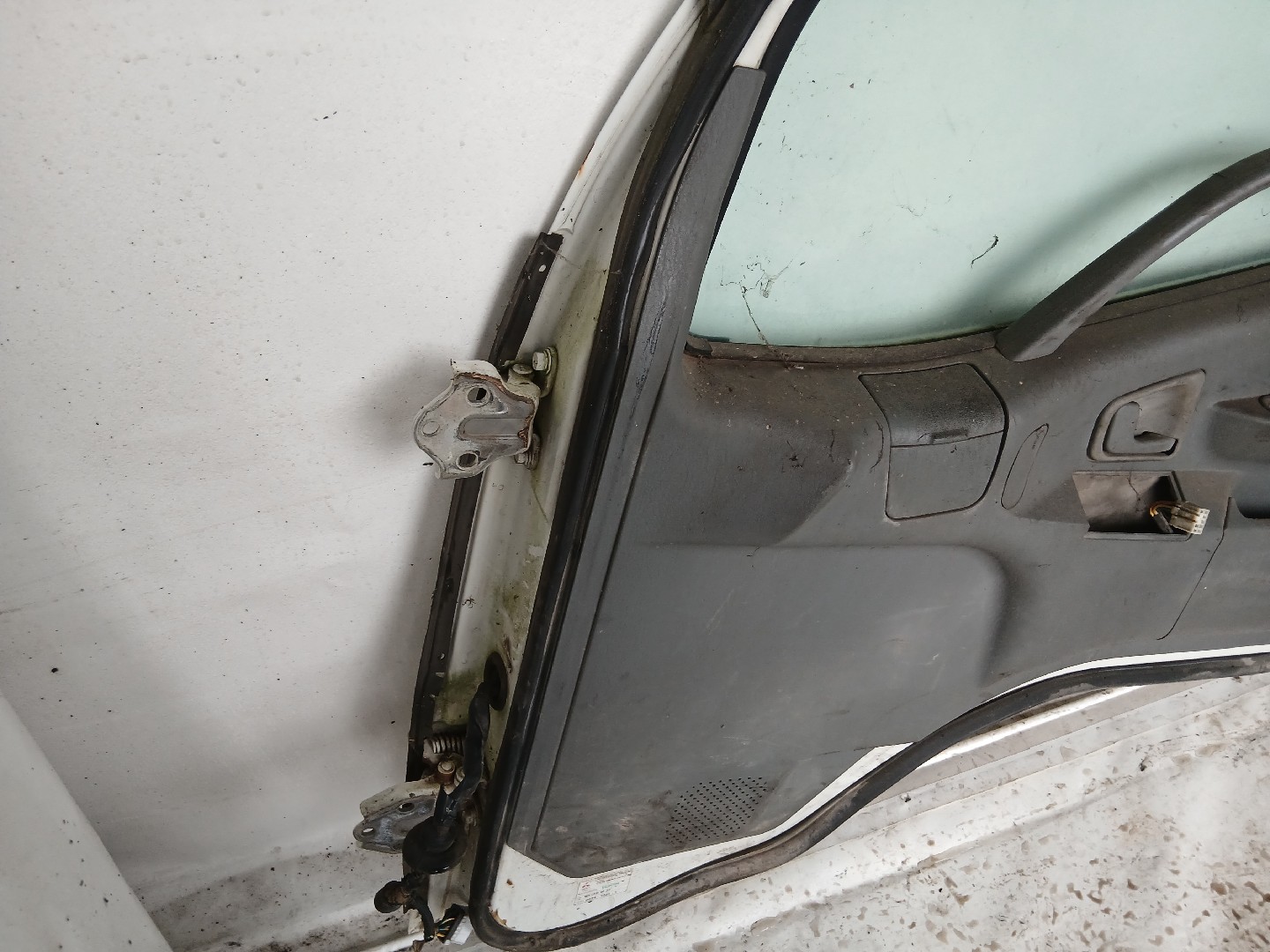 Porta Frente Dto MITSUBISHI Canter (FB7, FB8, FE7, FE8) 7.Generation | 01 Imagem-5
