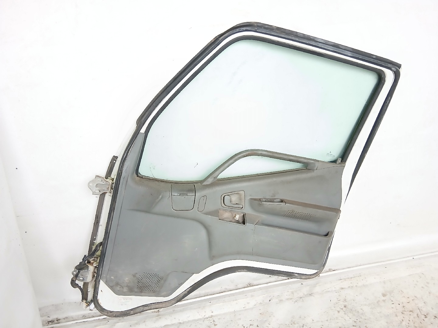 Porta Frente Dto MITSUBISHI Canter (FB7, FB8, FE7, FE8) 7.Generation | 01 Imagem-3