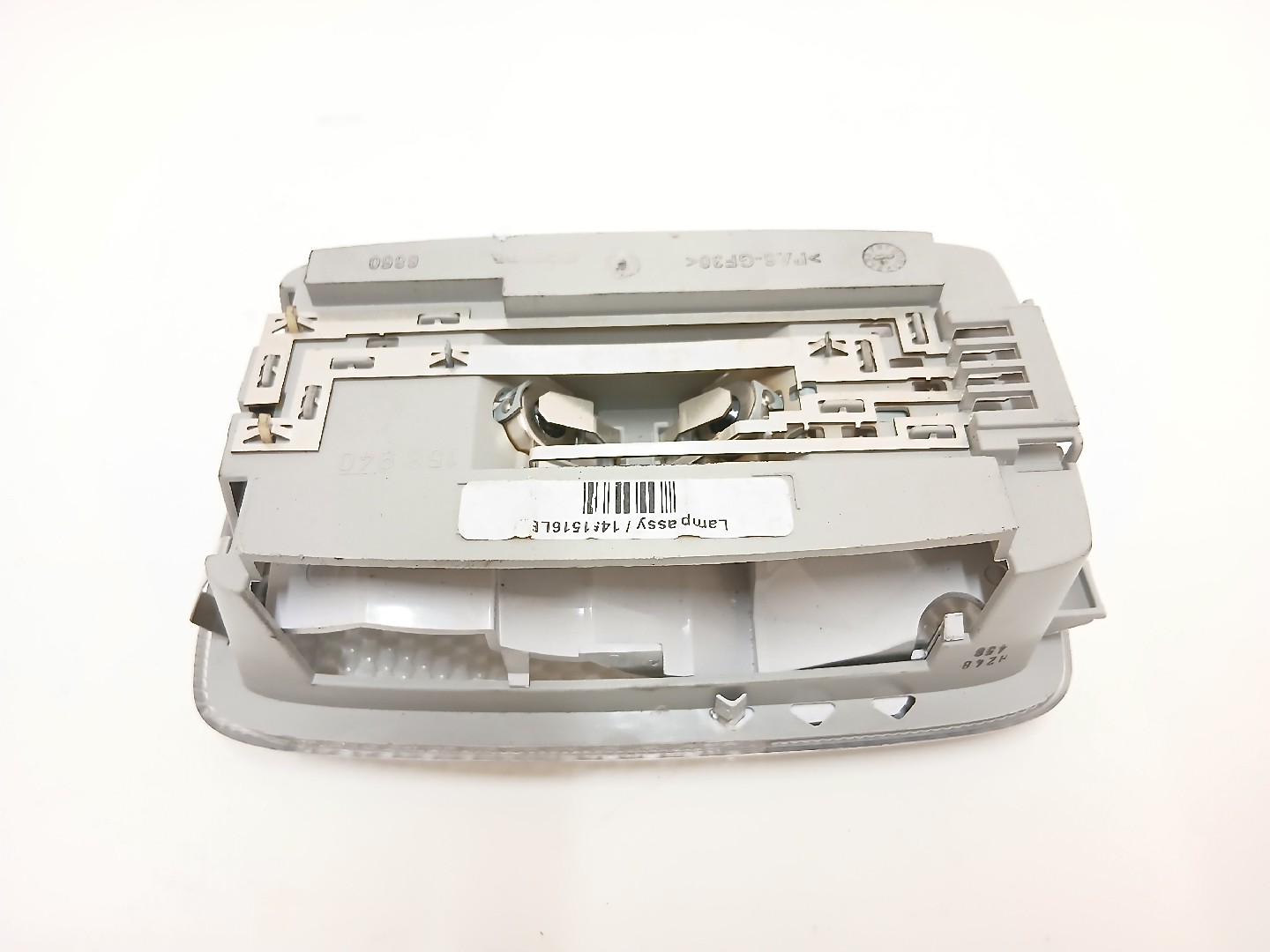 Luz Interior SCANIA P,G,R,T - series | 03 -  Imagem-1