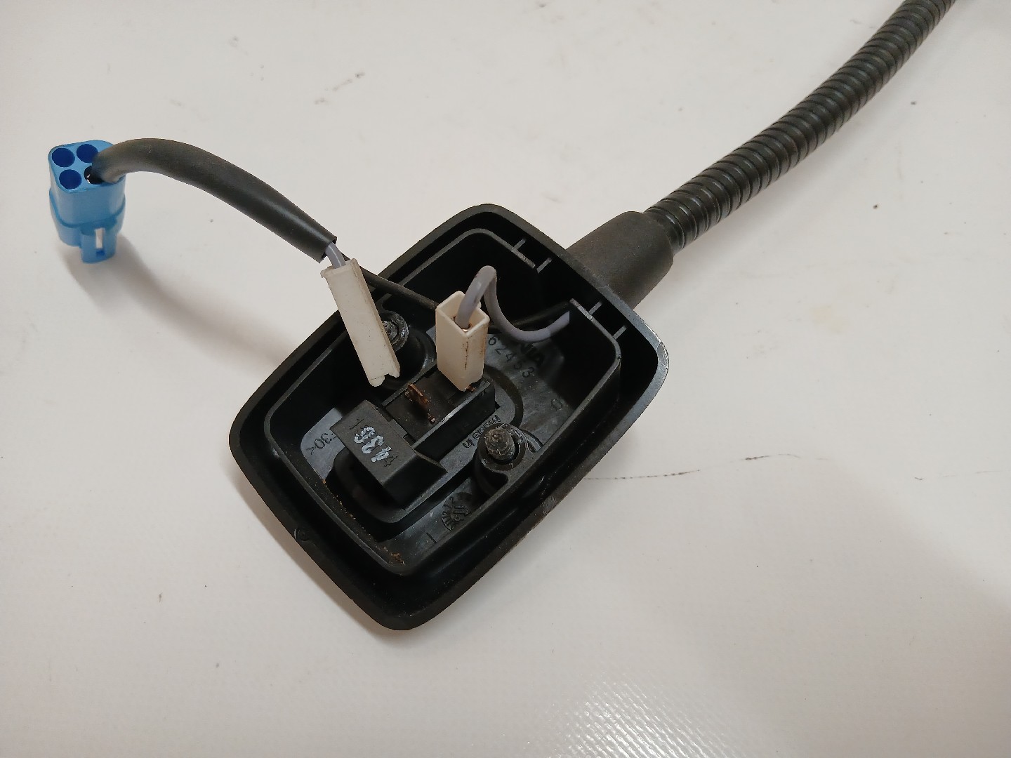 Luz Interior SCANIA P,G,R,T - series | 03 -  Imagem-1