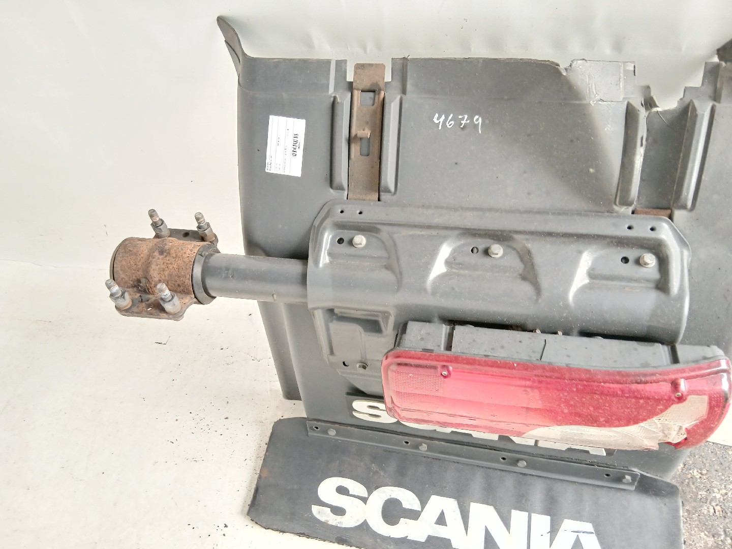 Guarda Lamas SCANIA P,G,R,T - series | 03 -  Imagem-1