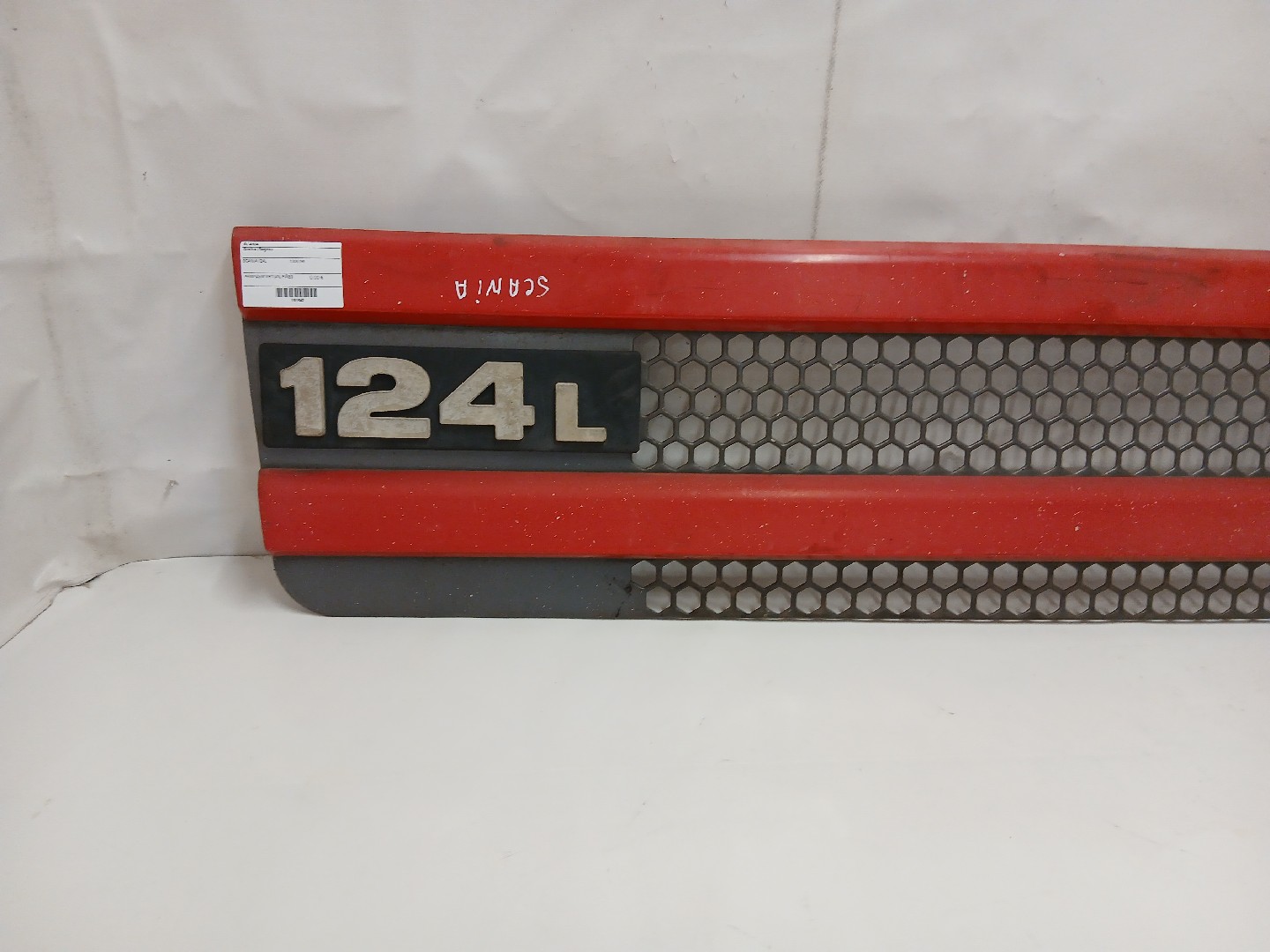 GRELHA/DEGRAU SCANIA P,G,R,T - series | 03 -  Imagem-1