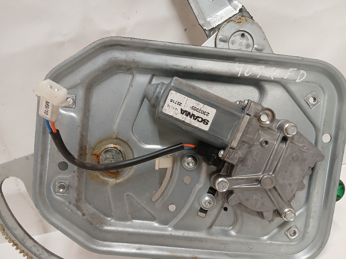 Mecanismo Elevador Vidros SCANIA P,G,R,T - series | 03 -  Imagem-1