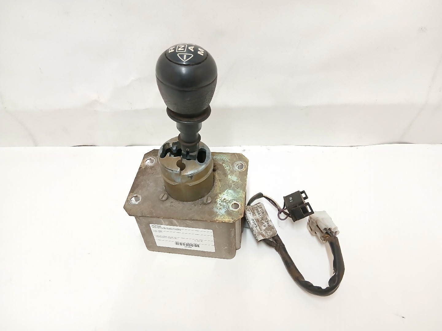 ALAVANCA DE VELOCIDADES SCANIA P,G,R,T - series | 03 -  Imagem-0