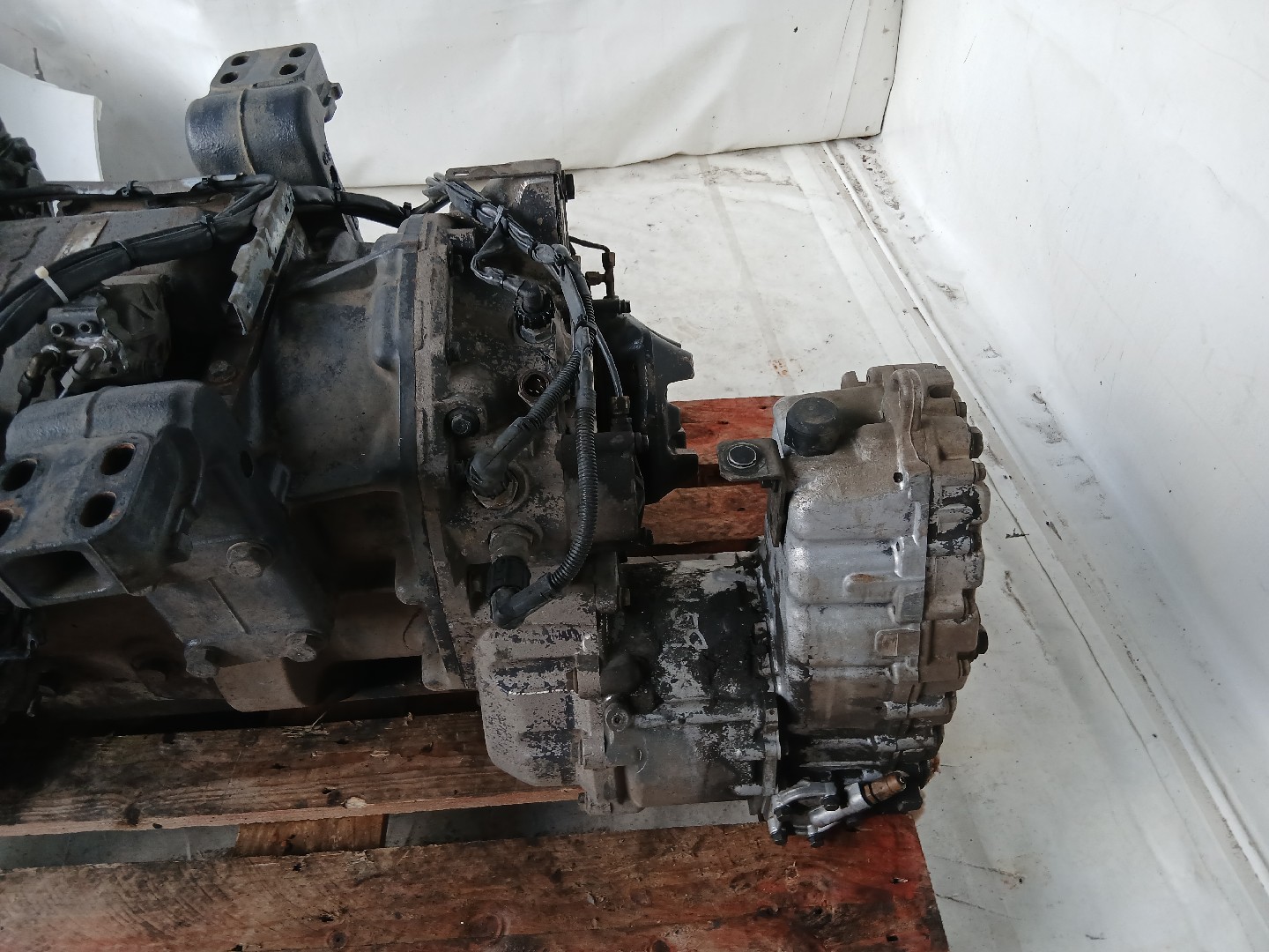 Caixa Velocidades SCANIA P,G,R,T - series | 03 -  Imagem-2