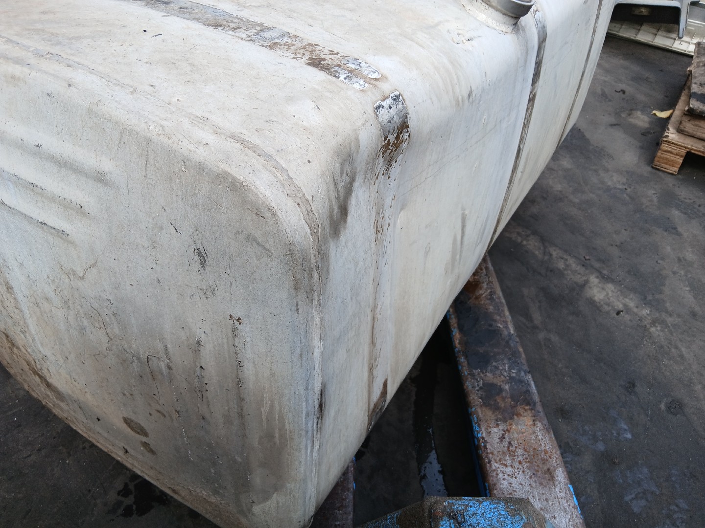 Depósito de Combustível SCANIA P,G,R,T - series | 03 -  Imagem-4