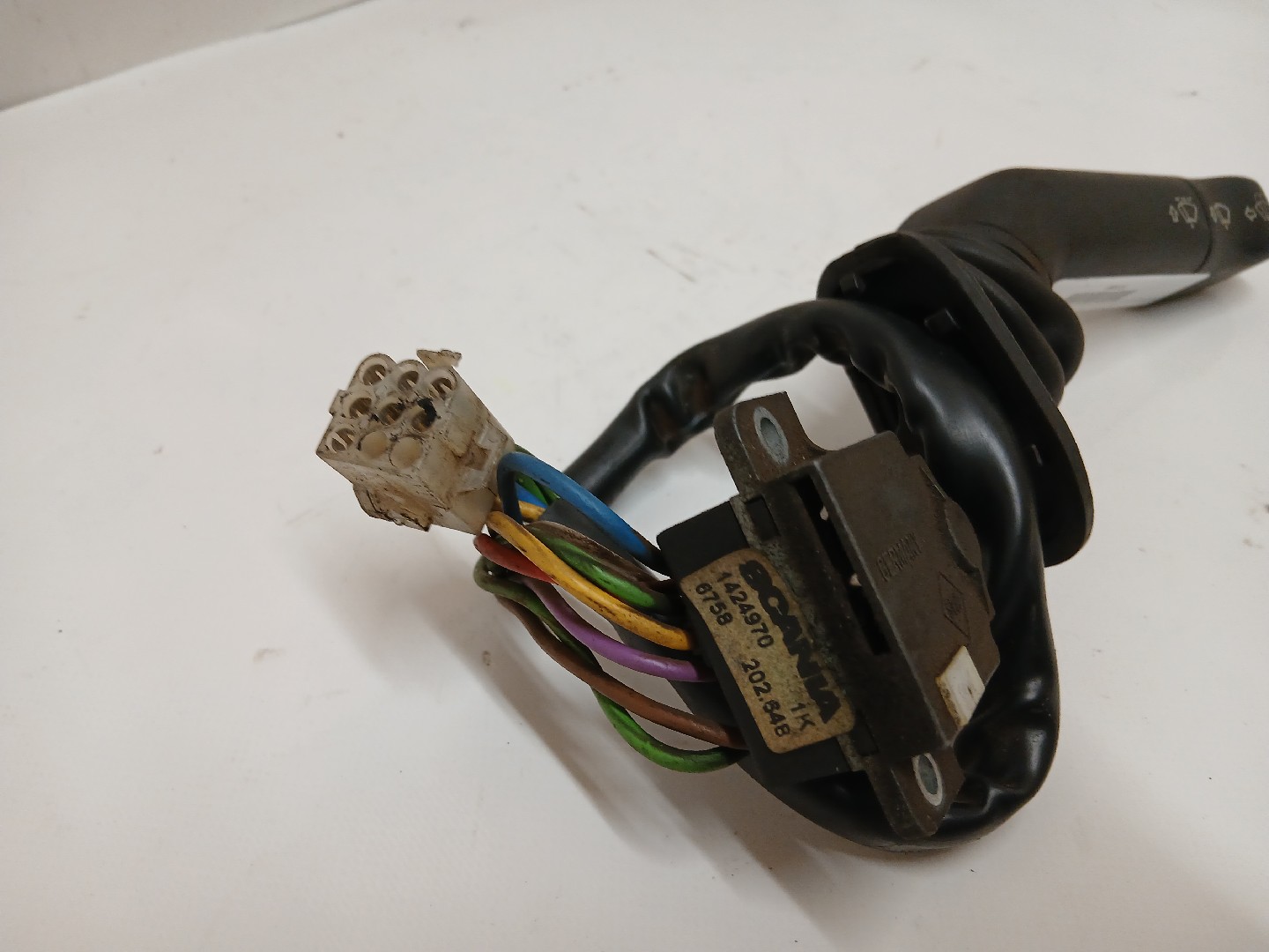 MANETE LIMPA-VIDROS SCANIA P,G,R,T - series | 03 -  Imagem-1