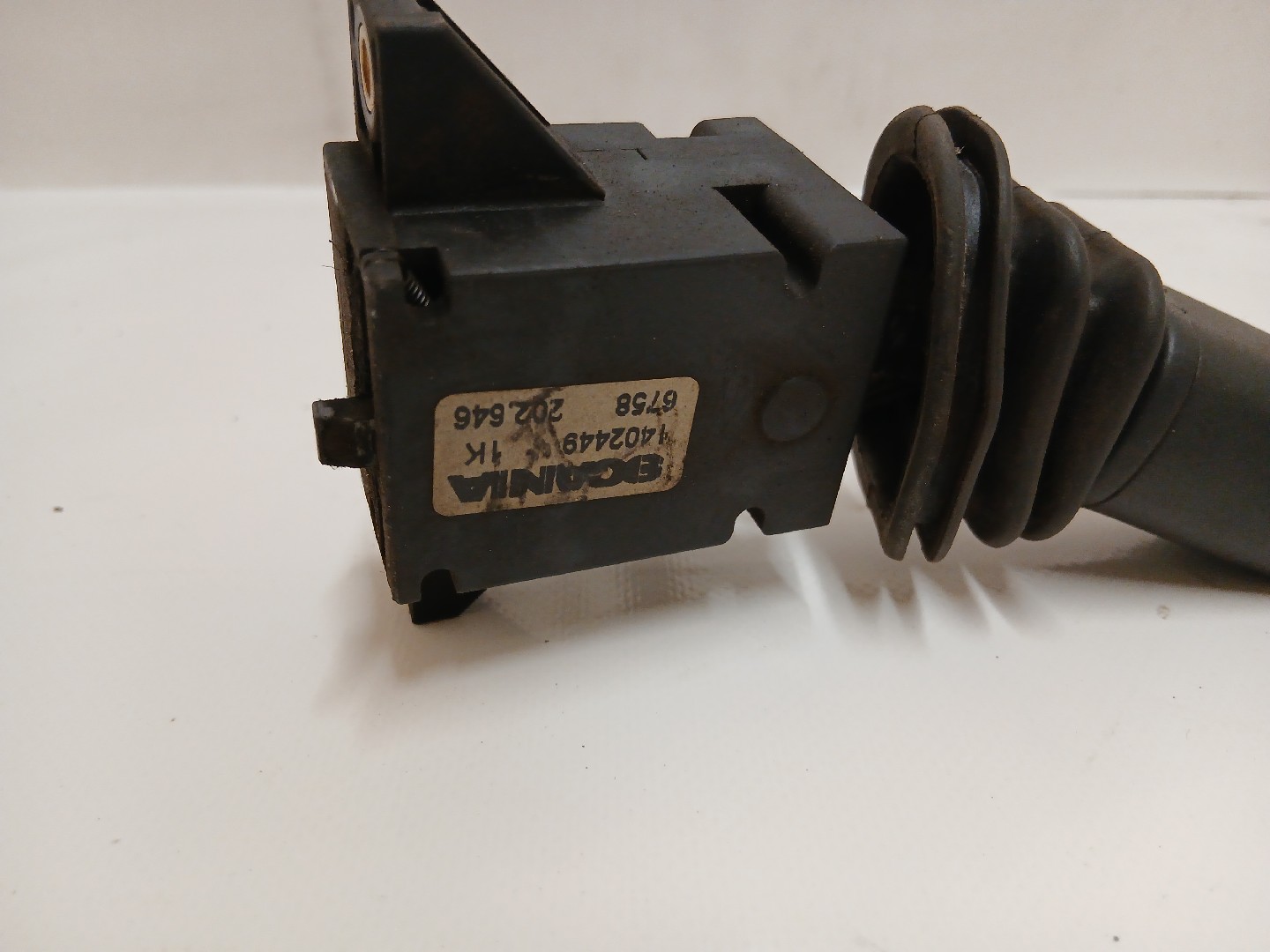 MANETE DOS PISCAS SCANIA P,G,R,T - series | 03 -  Imagem-2