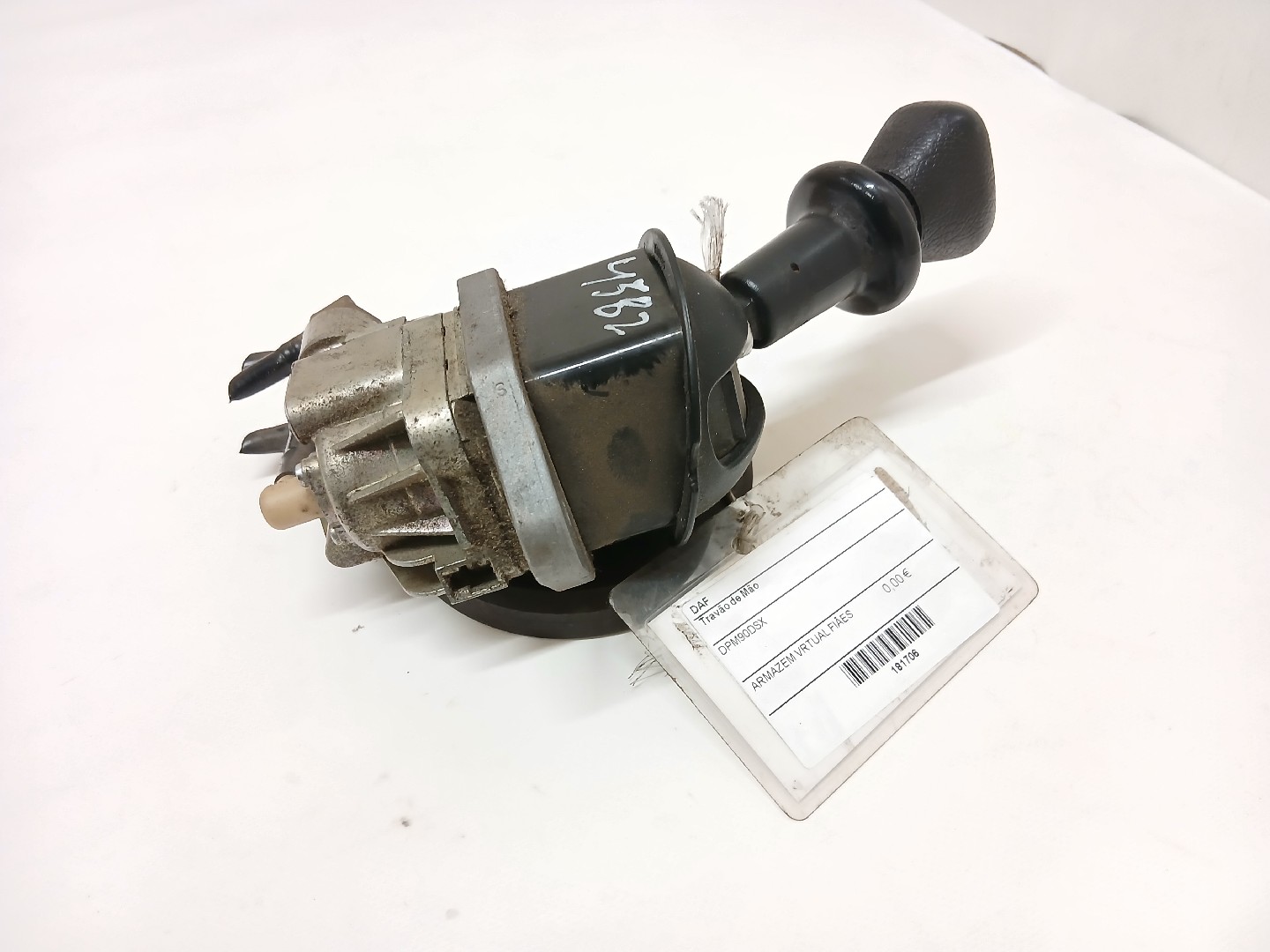 TRAVÃO DE MÃO DAF XF 105 | 05 -  Imagem-1