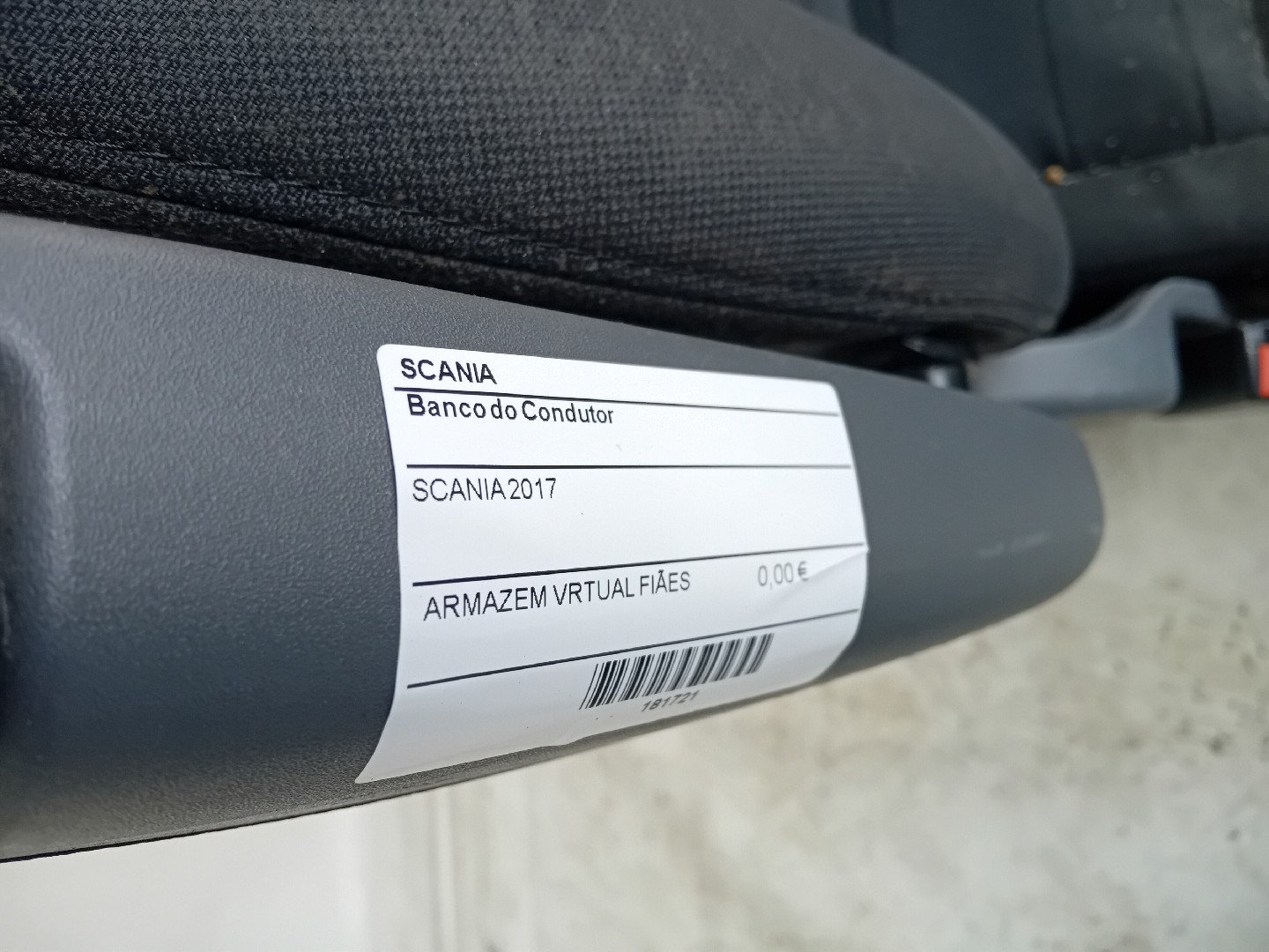 Banco do Condutor SCANIA P,G,R,T - series | 03 -  Imagem-5