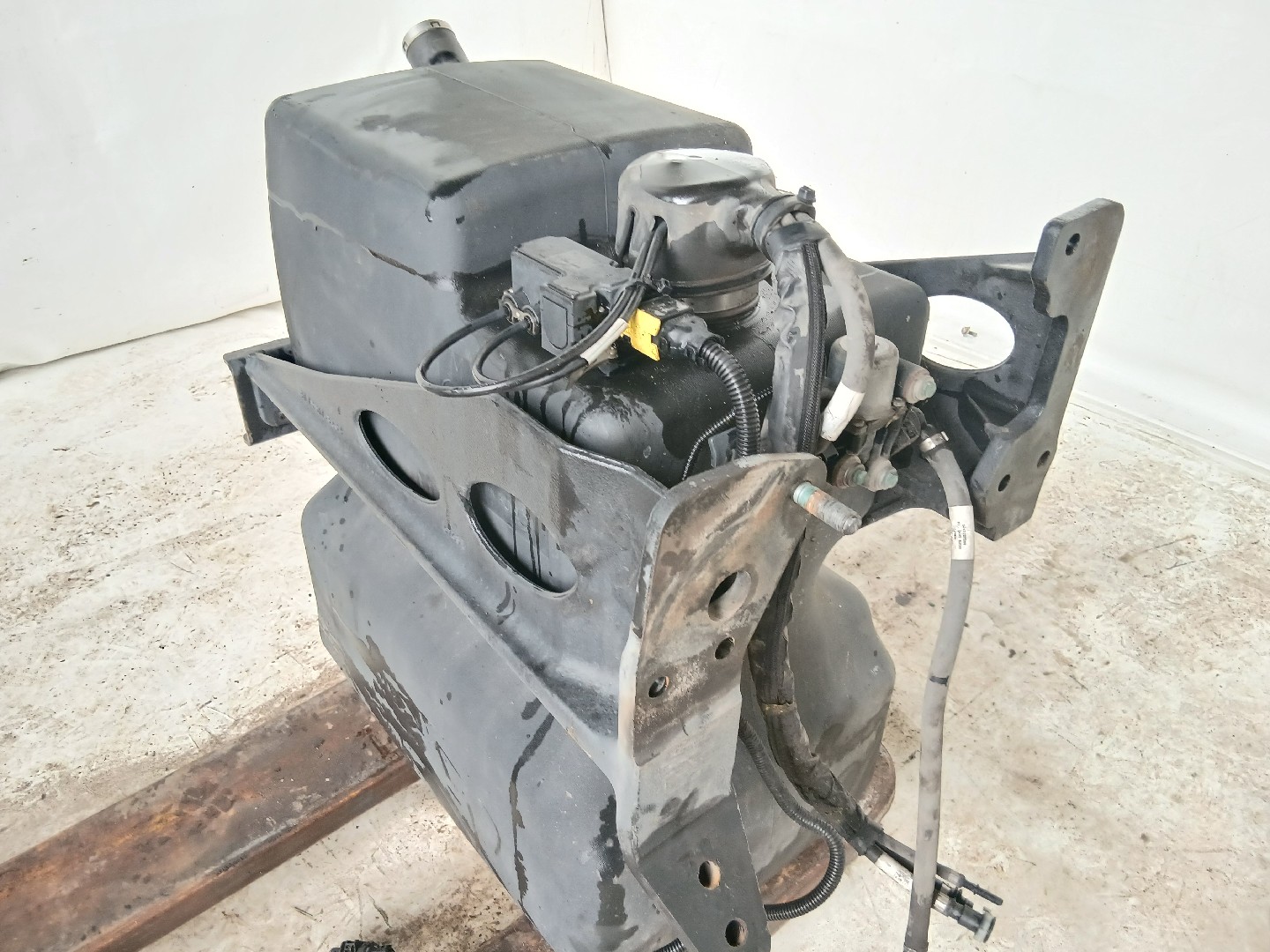 Deposito de AdBlue MAN TGX | 07 -  Imagem-1