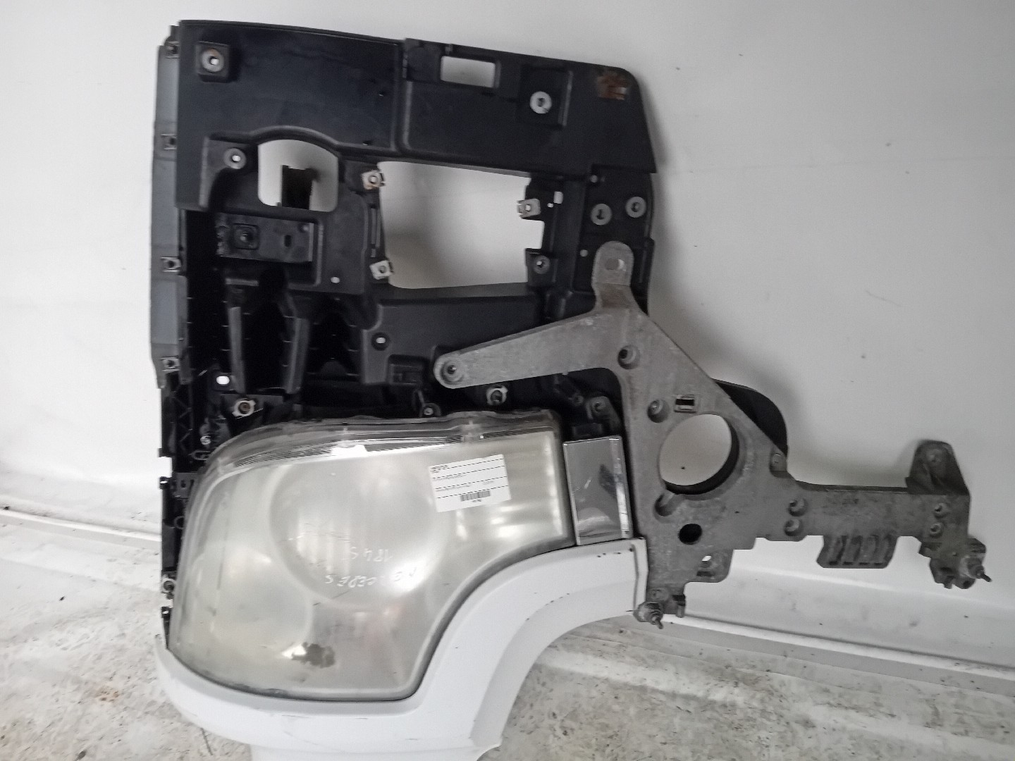 Otica MERCEDES-BENZ ACTROS MP4 | 11 -  Imagem-2