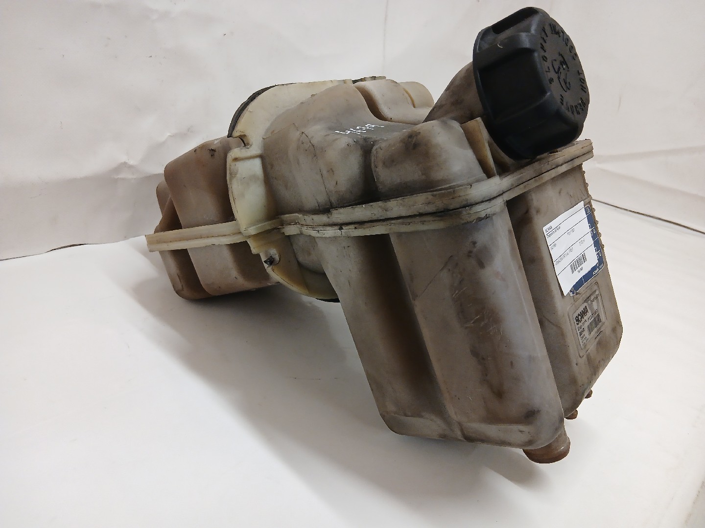 Deposito da Água SCANIA 3 - series | 88 - 96 Imagem-1