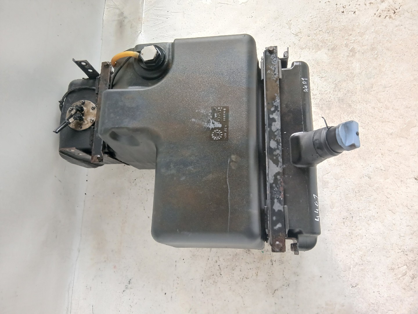 Deposito de AdBlue DAF XF 105 | 05 -  Imagem-2