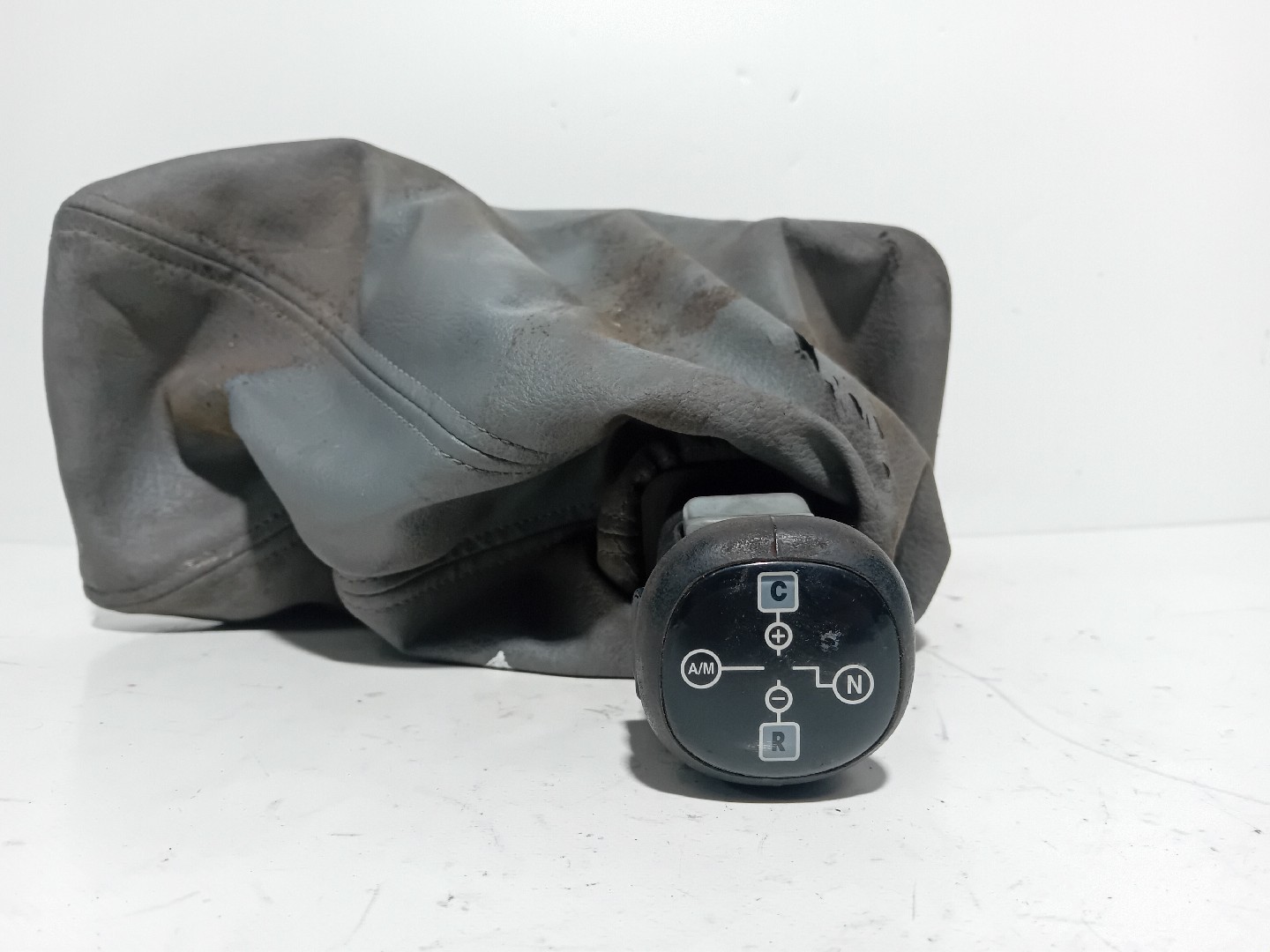 MANETE DAS VELOCIDADES RENAULT TRUCKS - Imagem-1