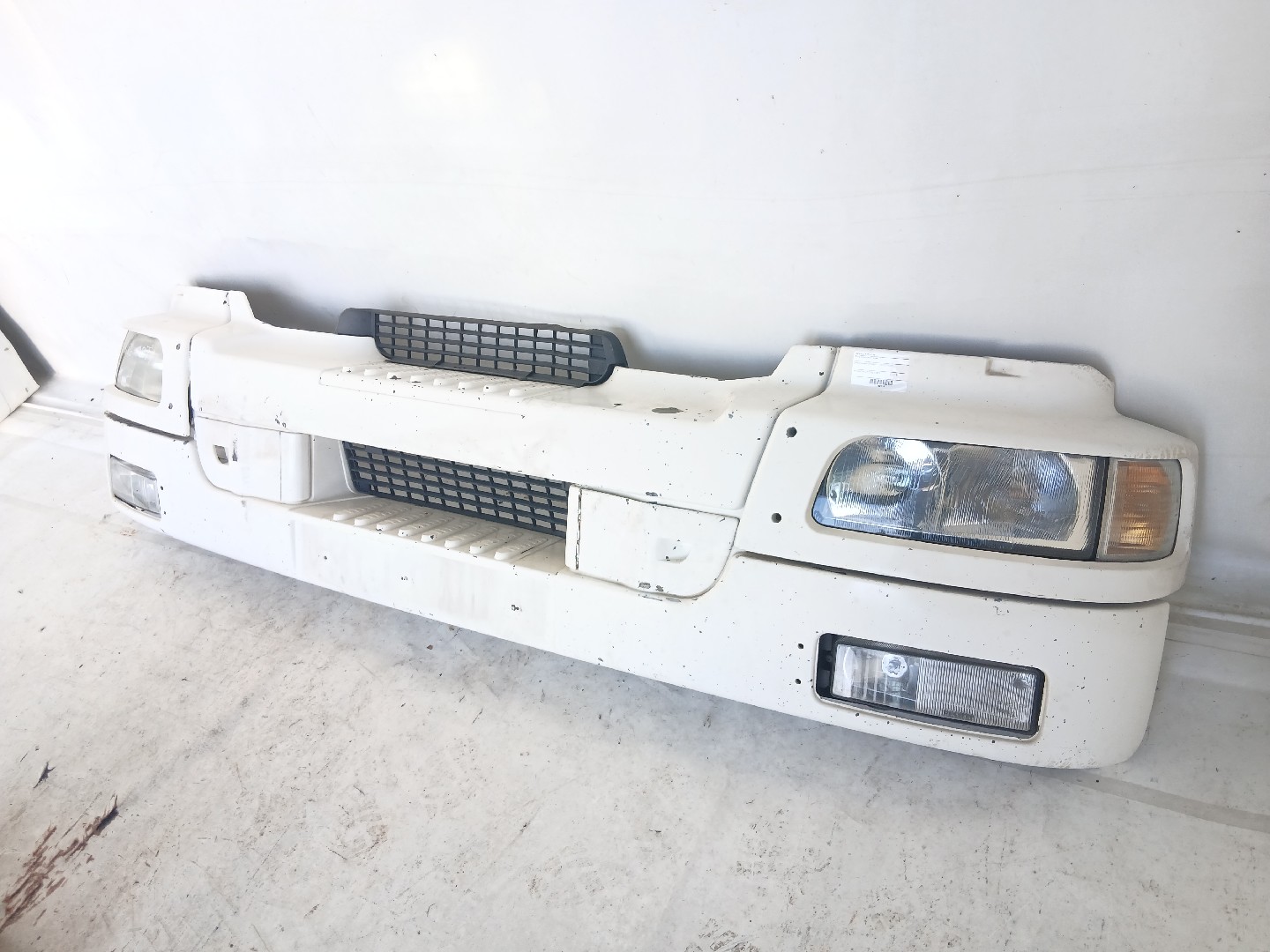 Para Choques Frente RENAULT TRUCKS - ID S_62144