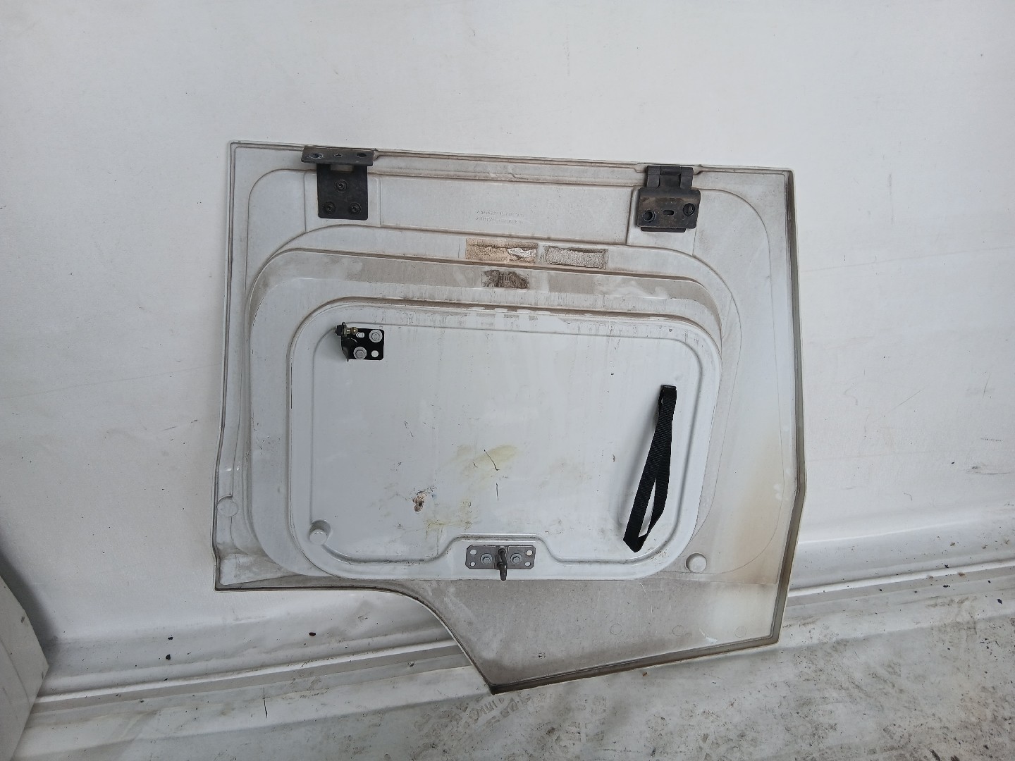 Tampa da Mala RENAULT TRUCKS T-Serie | 13 -  Imagem-1