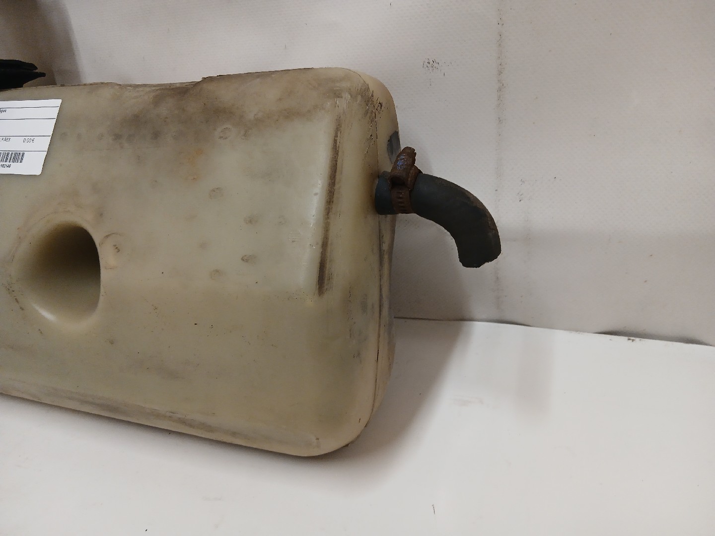 Deposito da Água SCANIA 3 - series | 88 - 96 Imagem-2