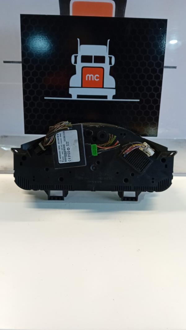 Quadrante MERCEDES-BENZ SPRINTER (905) | 95 Imagem-0