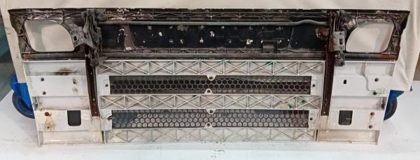 Grelha da Frente SCANIA - Imagem-1