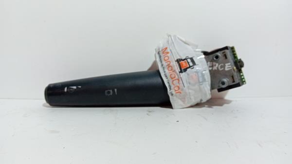 MANETE DOS PISCAS MERCEDES-BENZ - Imagem-0