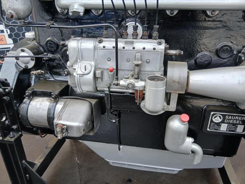Motor SAURER DIESEL DIESEL ENGINES Imagem-1