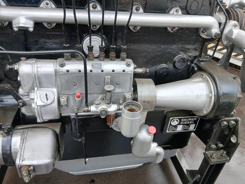 Motor SAURER DIESEL DIESEL ENGINES Imagem-2