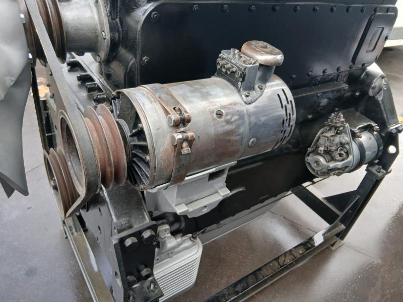 Motor SAURER DIESEL DIESEL ENGINES Imagem-5