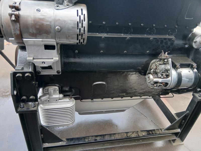 Motor SAURER DIESEL DIESEL ENGINES Imagem-12