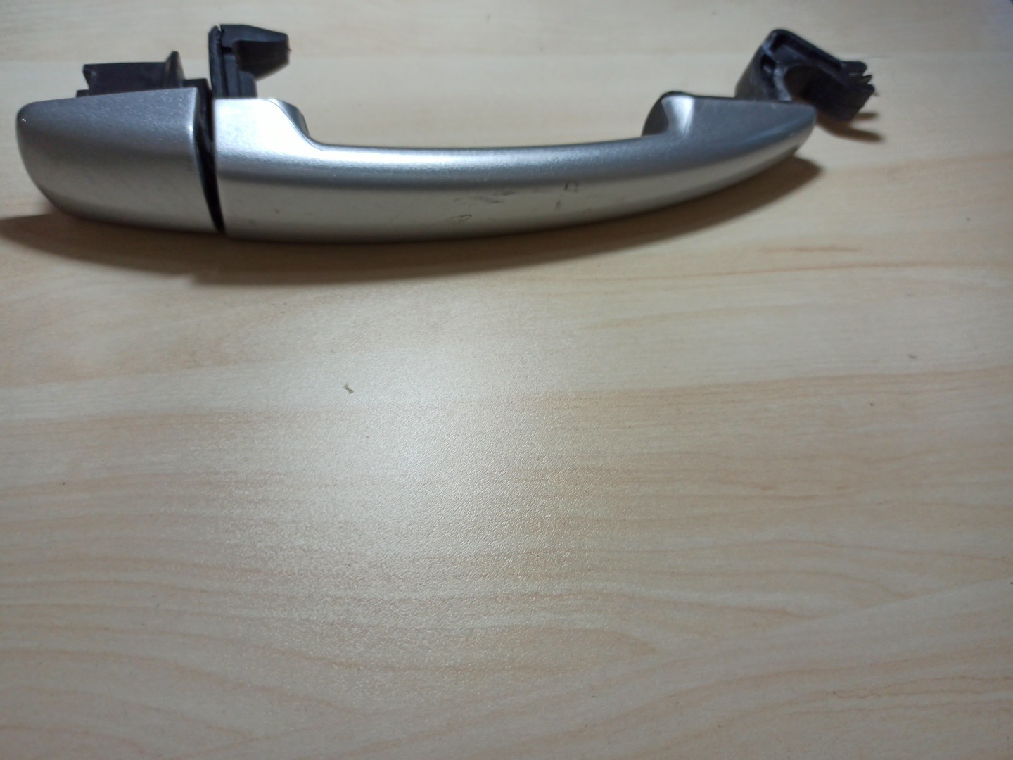 Punho de porta traseira PEUGEOT 208 I (CA_, CC_) | 12 - 