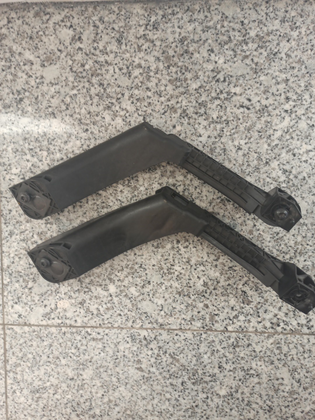 Acabamentos dos vidros das portas traseiras CITROEN DS4 | 11 - 15 Imagem-2