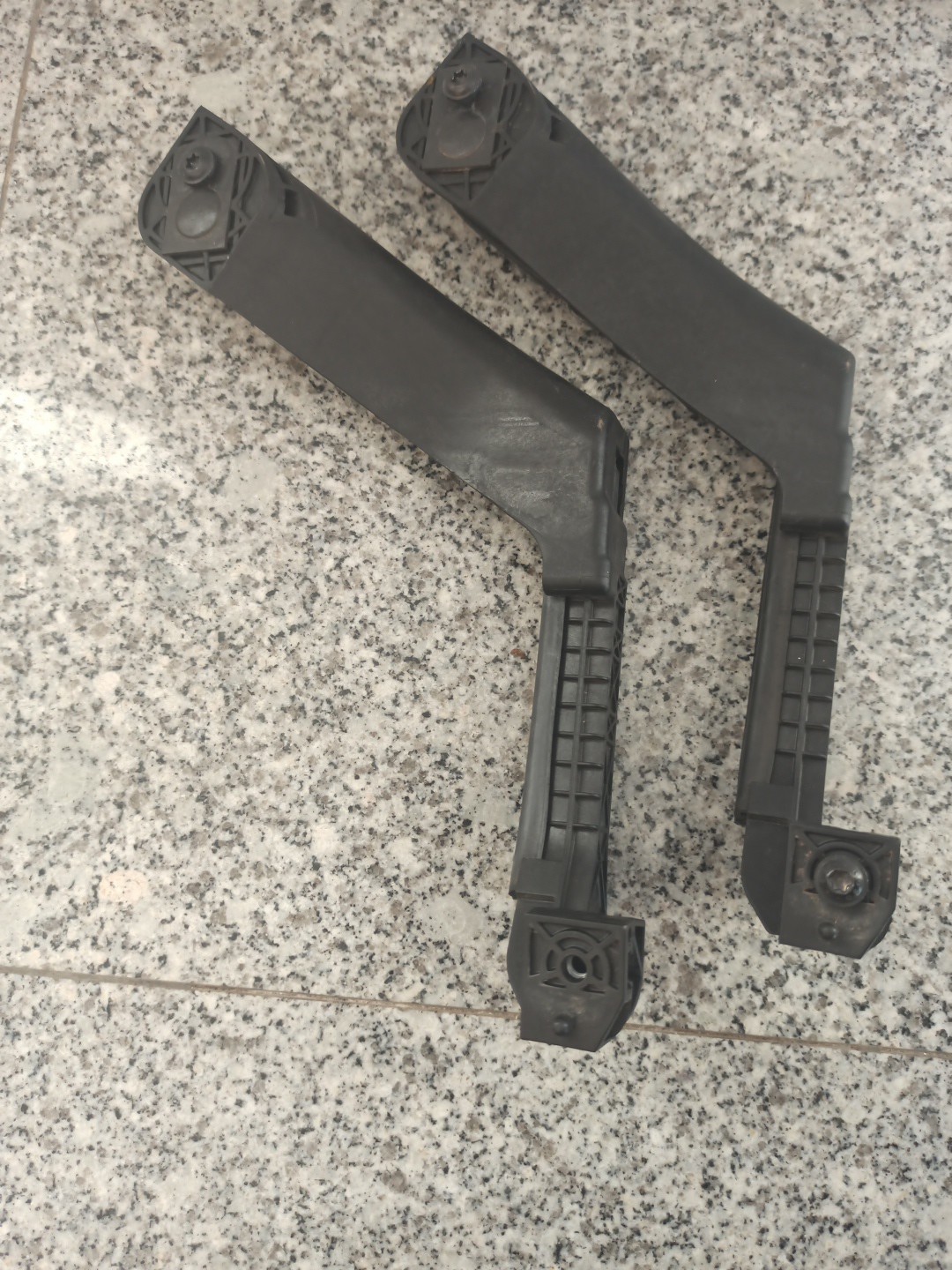 Acabamentos dos vidros das portas traseiras CITROEN DS4 | 11 - 15 Imagem-4