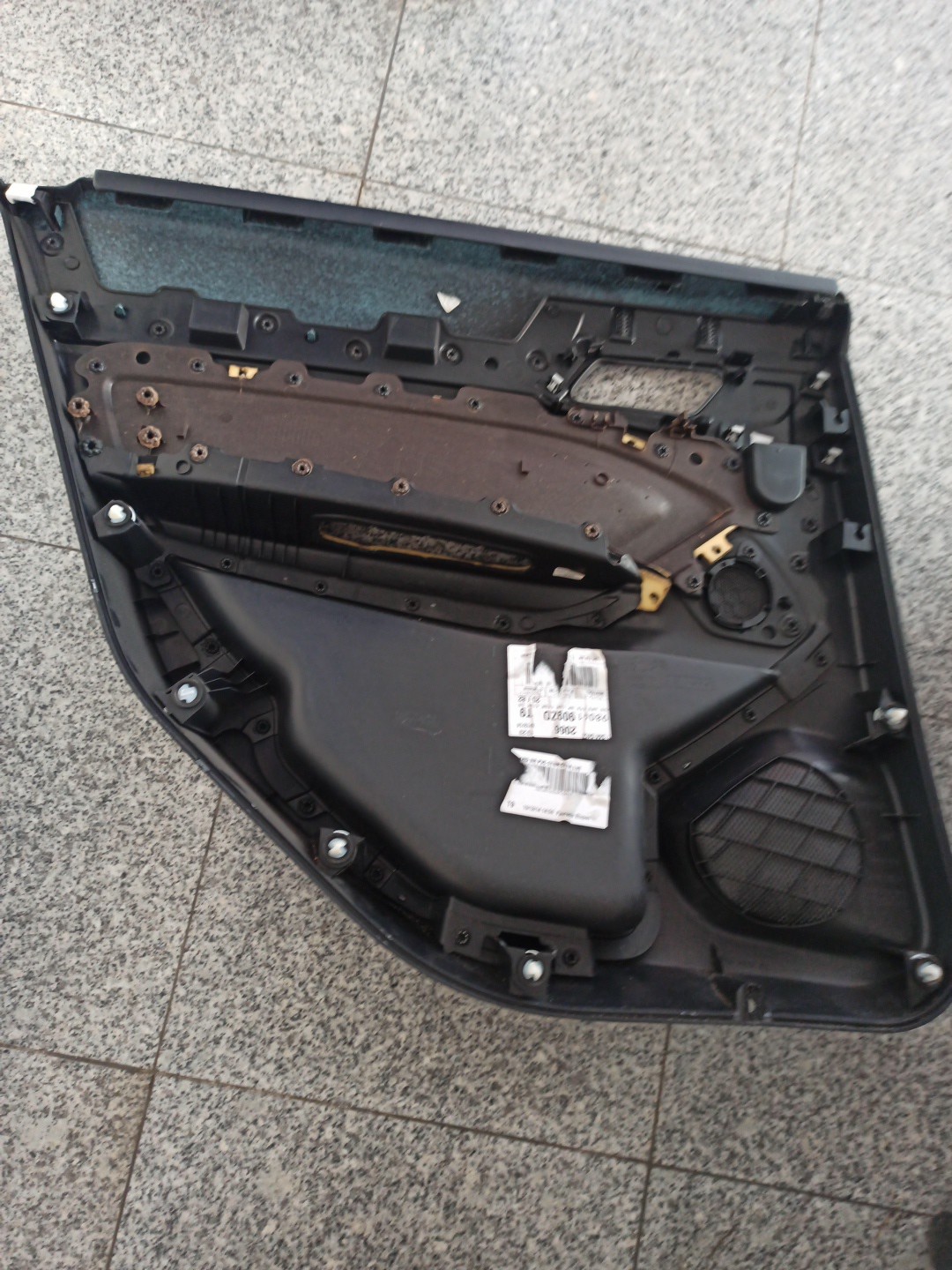 Quartela de porta trás direita PEUGEOT 308 SW II | 14 -  Imagem-2