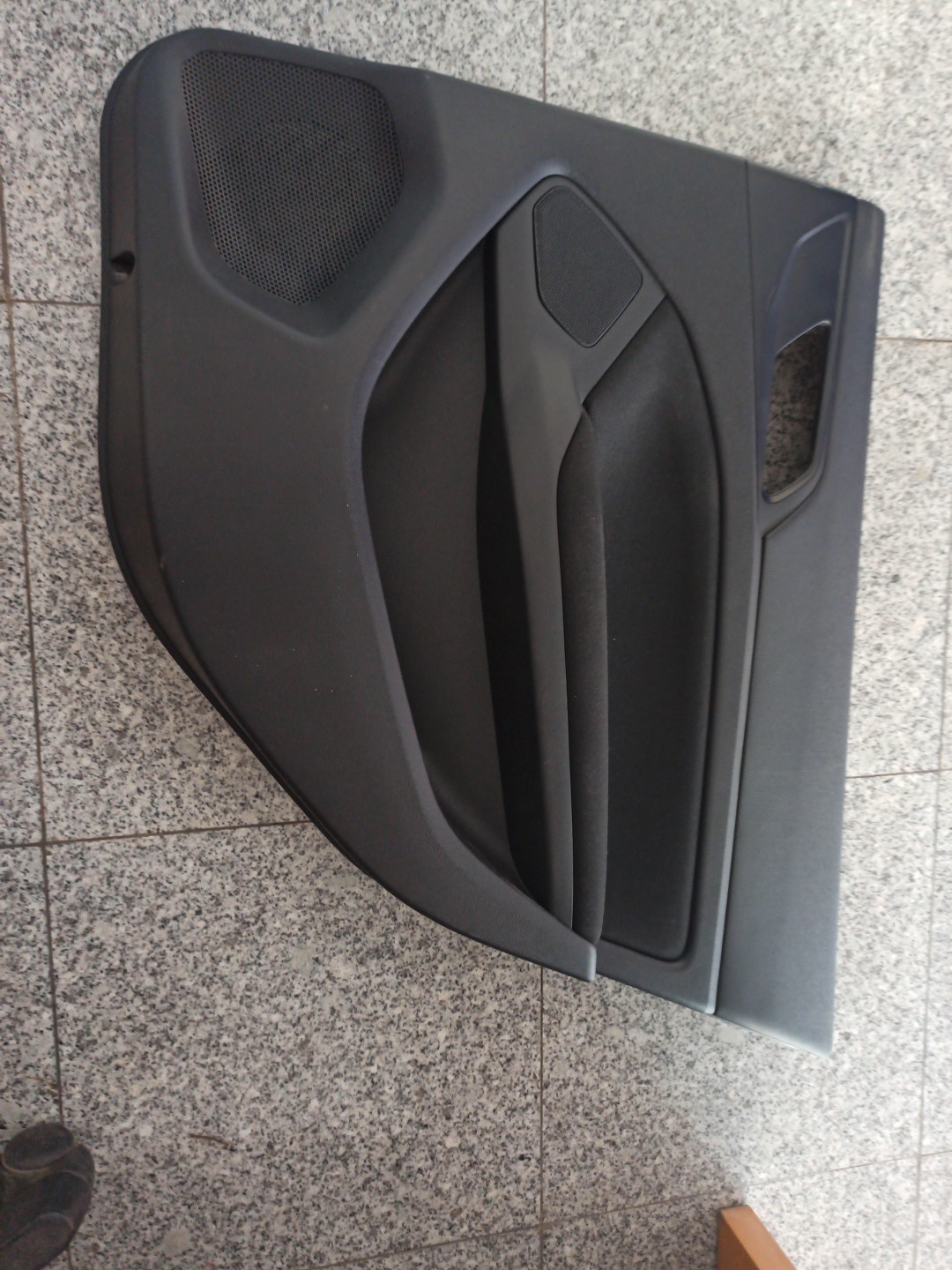 Quartela de porta trás direita PEUGEOT 308 SW II | 14 -  Imagem-4