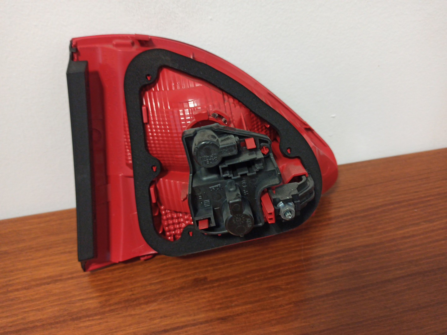 Farolim Stop Esquerdo SEAT EXEO ST (3R5) | 09 - 13 Imagem-2