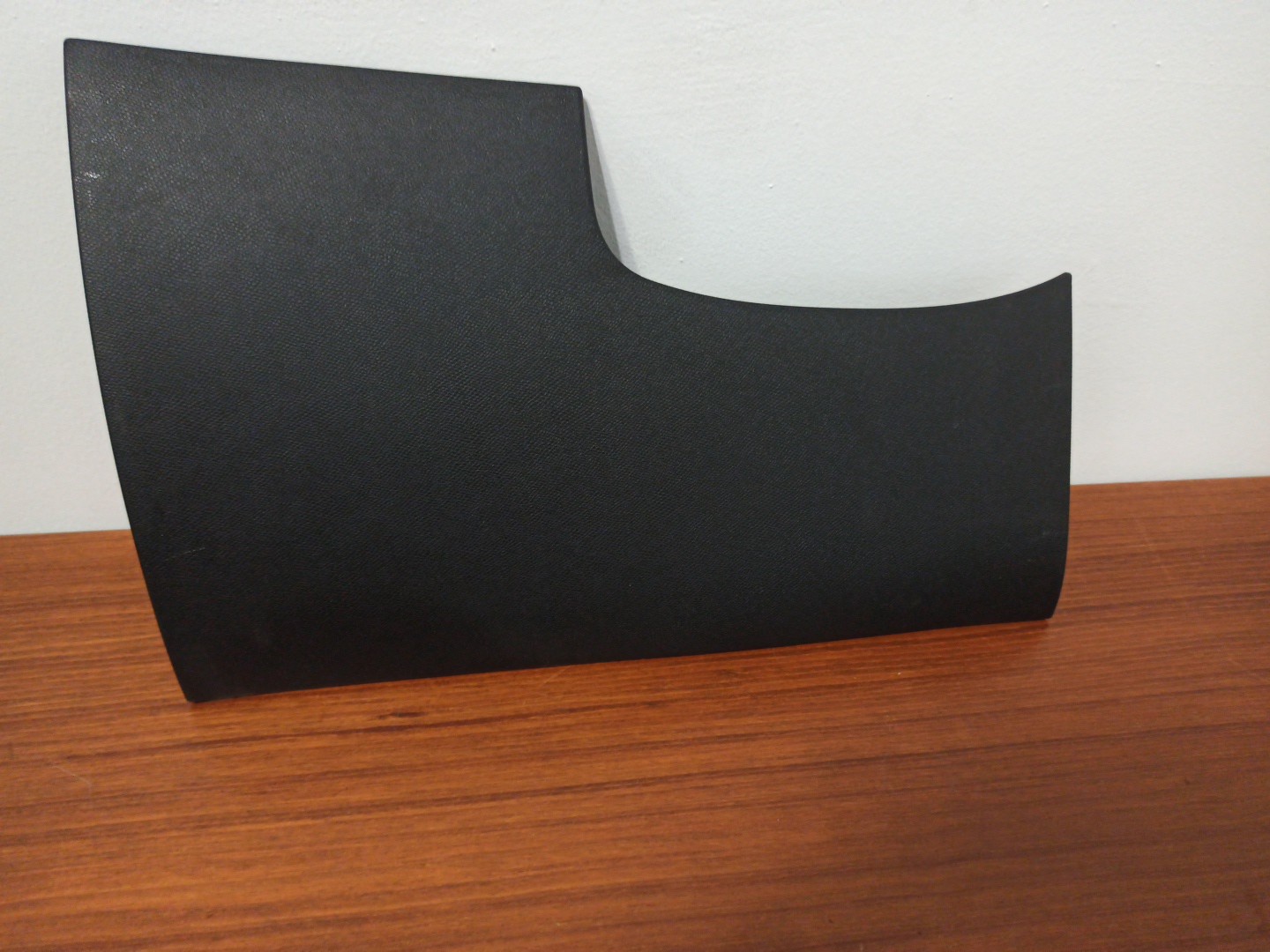 Painel / Tampa inferior esquerda PEUGEOT 308 SW II | 14 - 
