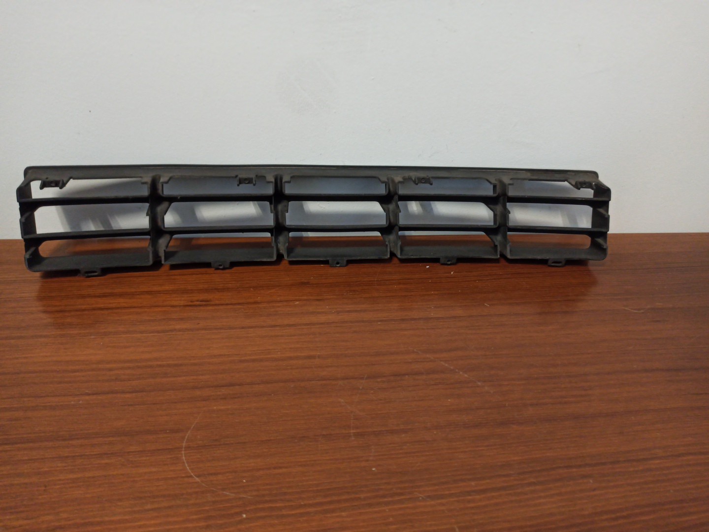 Grelha de para-choques VOLKSWAGEN GOLF IV (1J1) | 97 - 07 Imagem-1