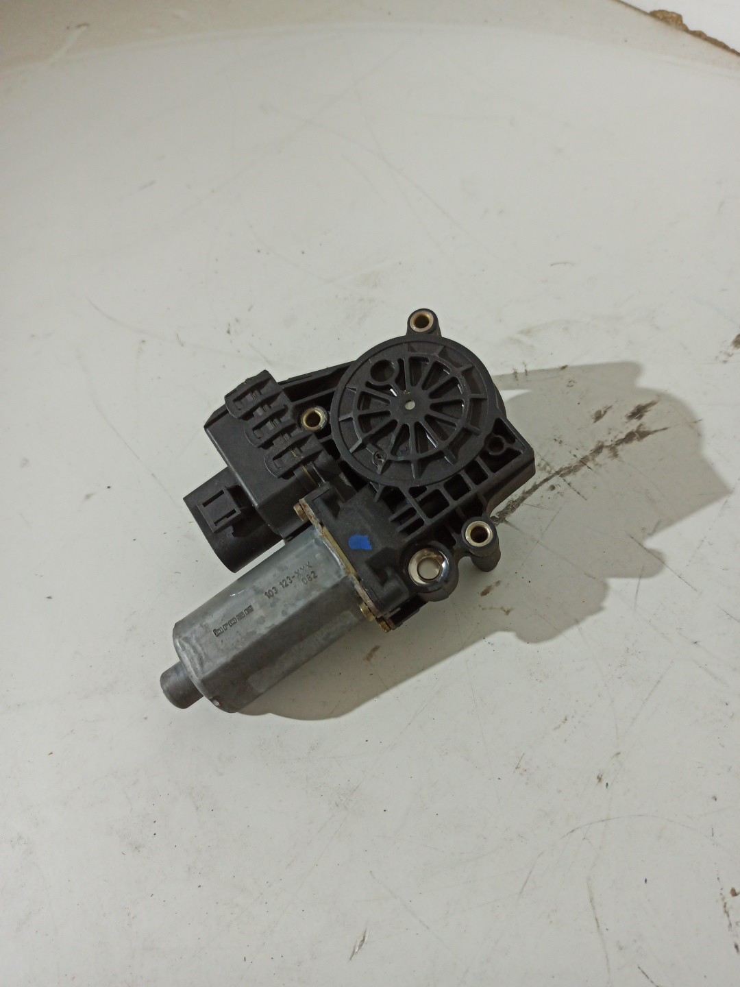 Motor de vidro frente direito AUDI A4 Avant (8D5, B5) | 94 - 02 Imagem-3