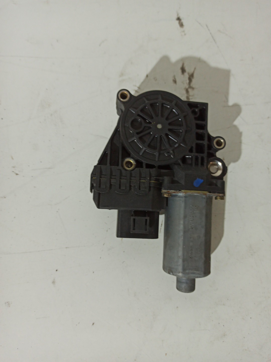 Motor de vidro frente direito AUDI A4 Avant (8D5, B5) | 94 - 02 Imagem-4