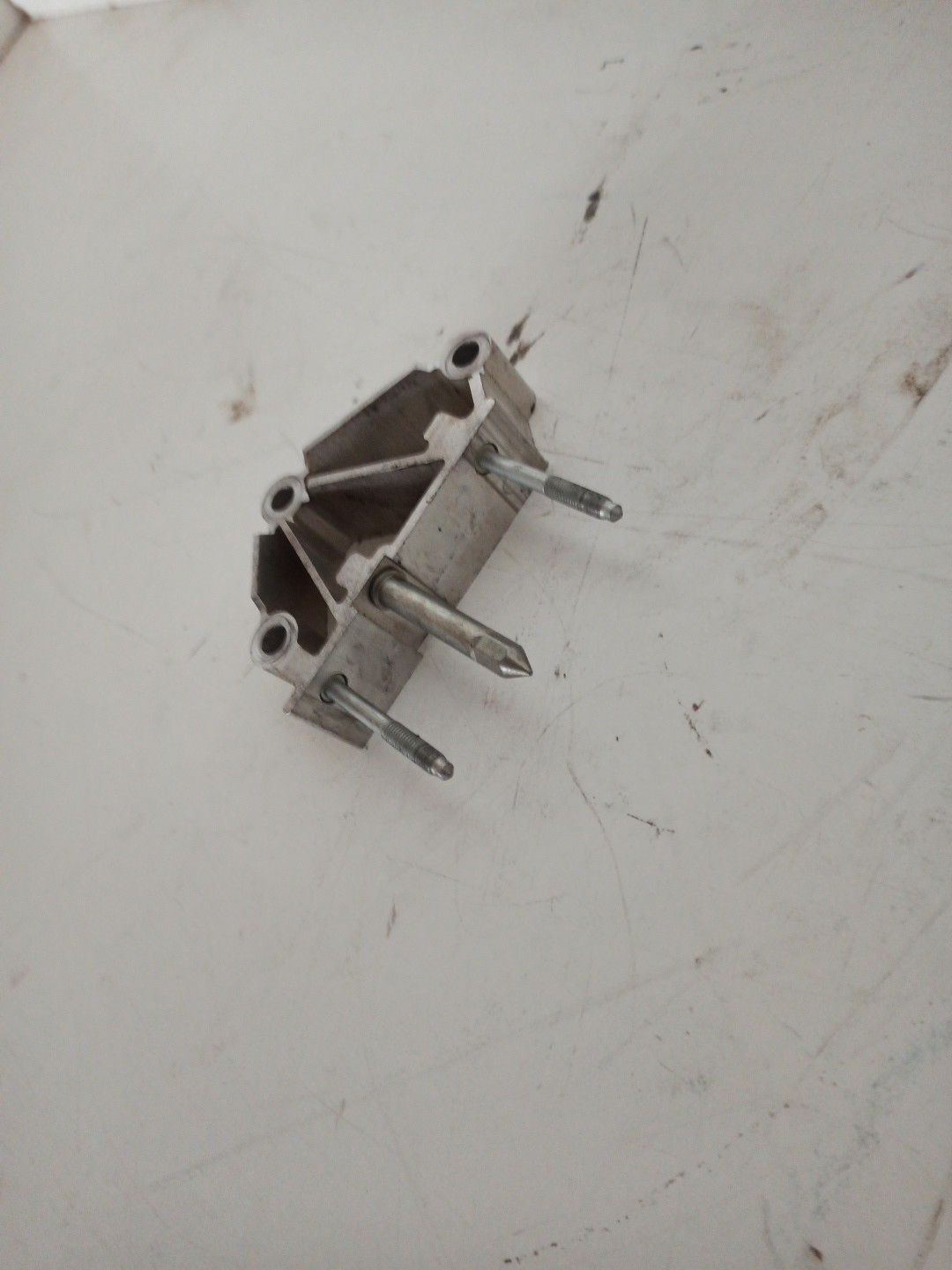 Suporte de tablier VOLKSWAGEN GOLF V (1K1) | 03 - 09 Imagem-3