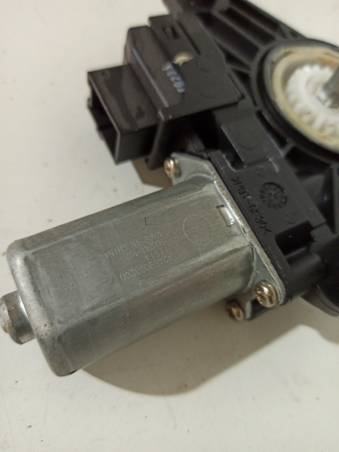 Motor de vidro traseiro direito MERCEDES-BENZ A-CLASS (W176) | 12 - 18 Imagem-4