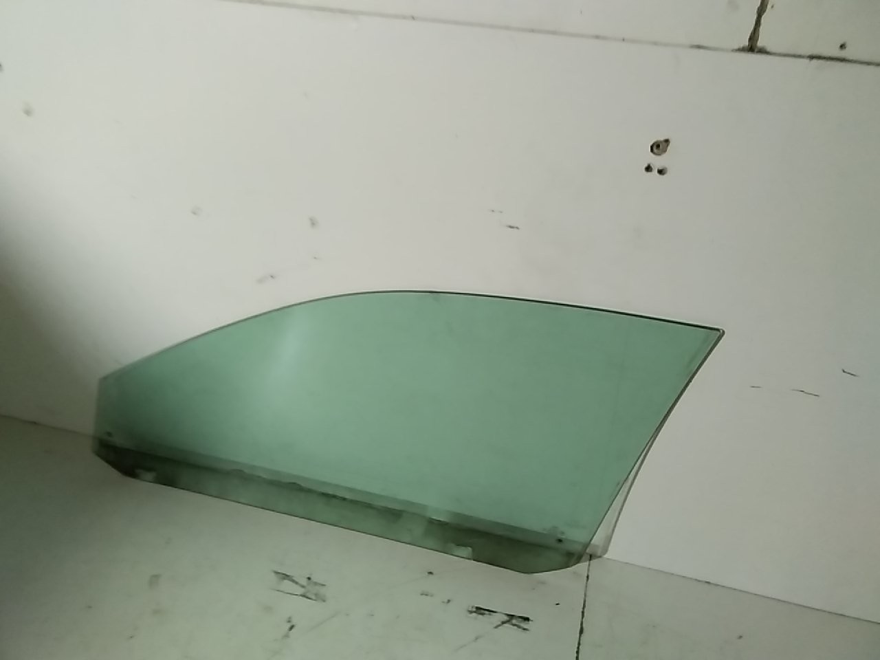 Vidro de Porta Frente Direito AUDI A4 Avant (8D5, B5) | 94 - 02 Imagem-3