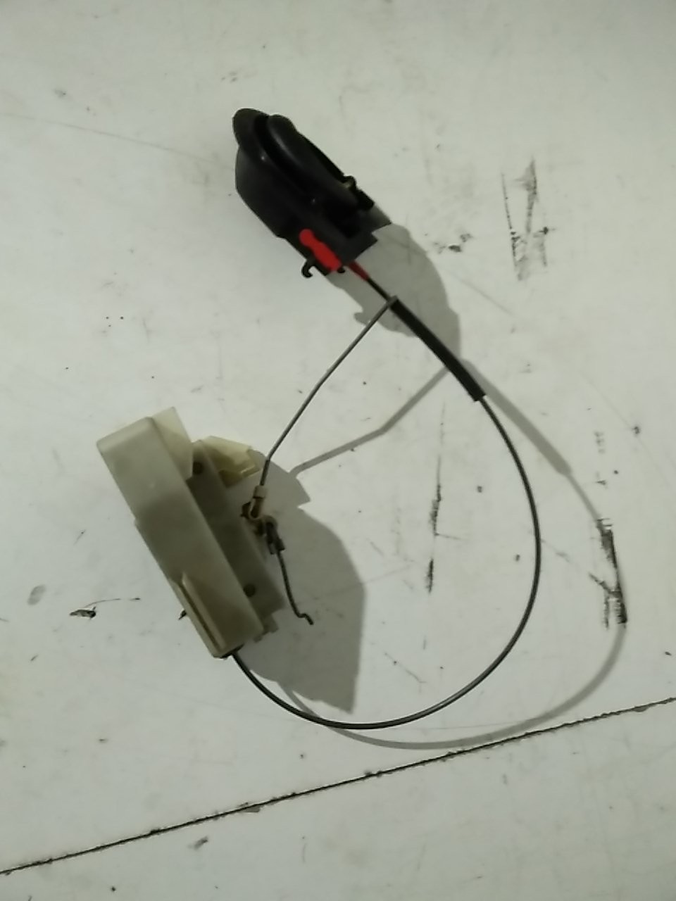 Fecho da Porta Frente Direito FORD FIESTA IV (JA_, JB_) | 95 - 02