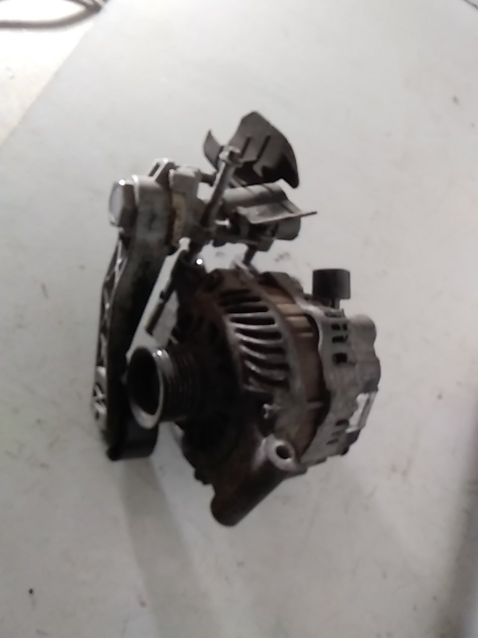 Alternador PEUGEOT 207 (WA_, WC_) | 06 - 15 Imagem-1