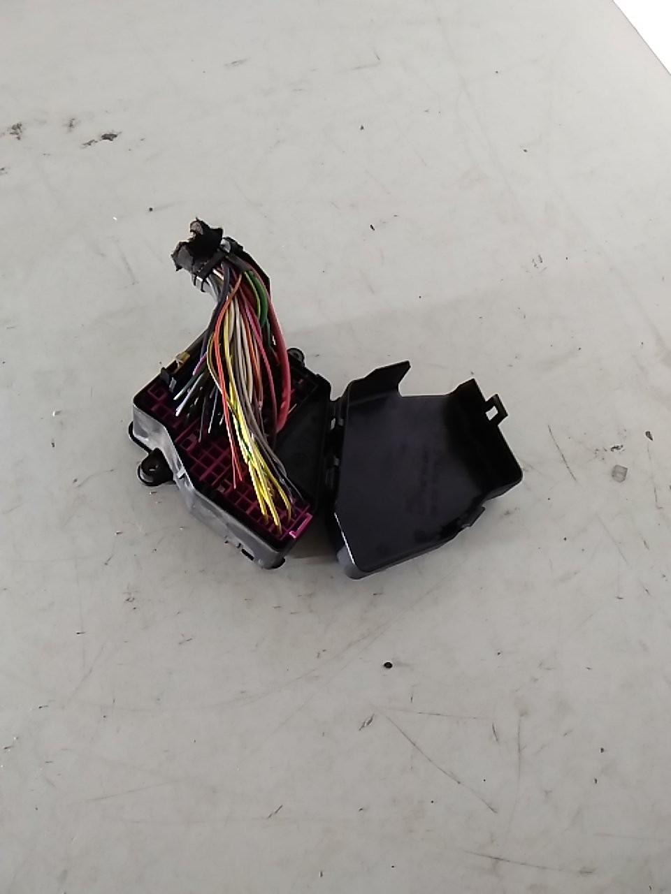 Caixa de Fusíveis AUDI A4 Avant (8D5, B5) | 94 - 02