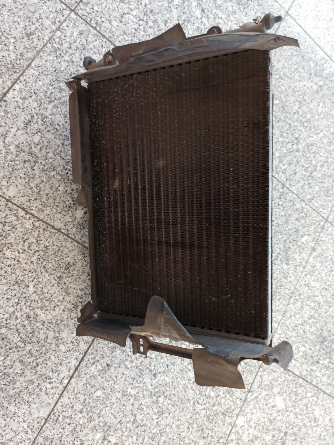 Radiador SEAT IBIZA II (6K1) | 93 - 02 Imagem-3