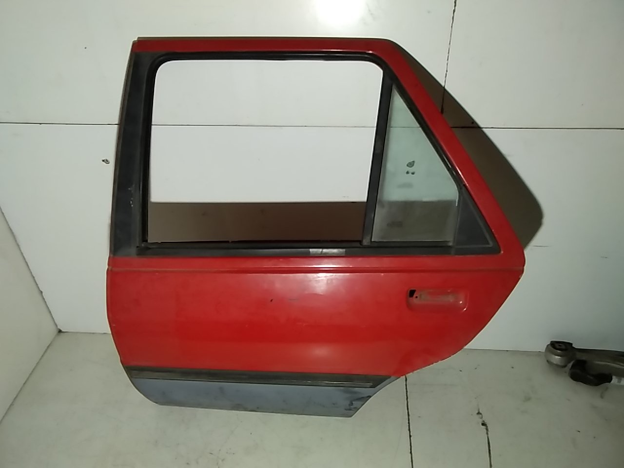 Porta Traseira Esquerda FORD FIESTA IV (JA_, JB_) | 95 - 02 Imagem-1